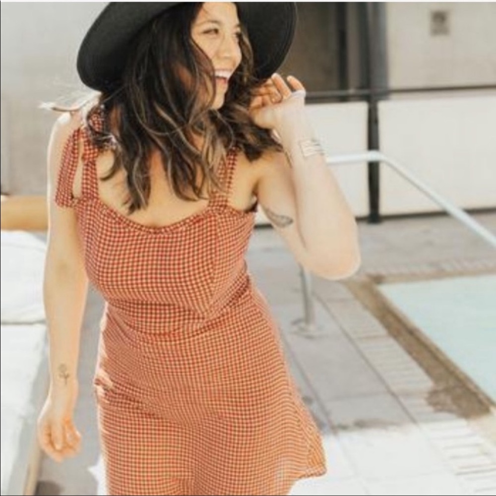 Carly Jean Los Angeles Dress